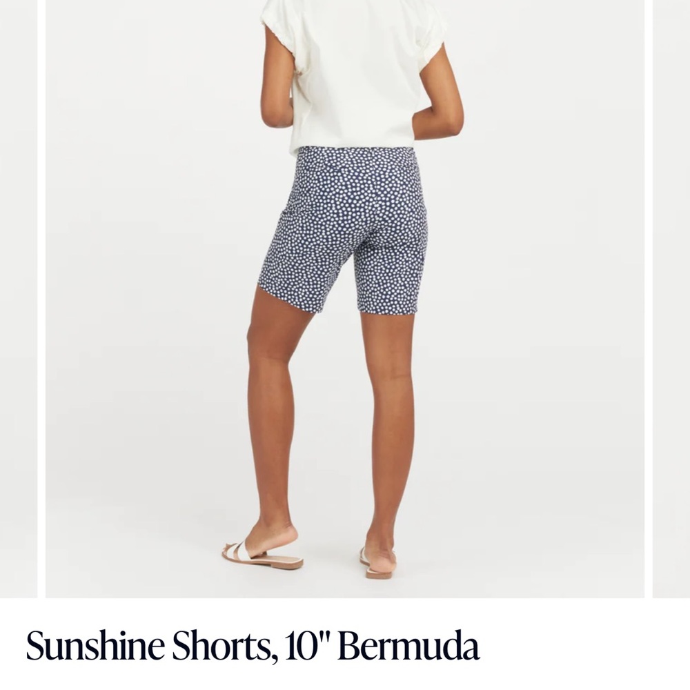 Sunshine Shorts, 10" Bermuda navy with white dots Small NWT - Picture 3 of 4